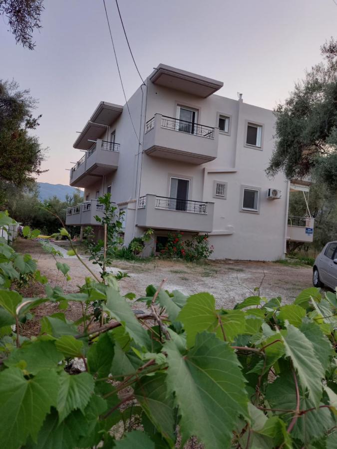 Olivo Nydri Apartment Ngoại thất bức ảnh
