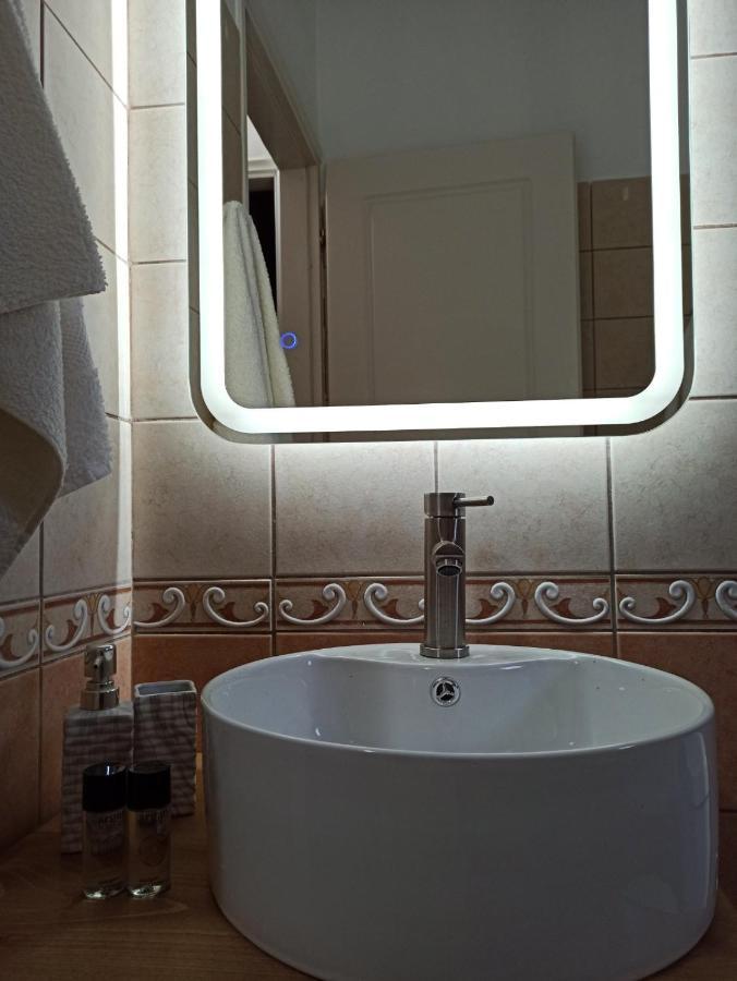 Olivo Nydri Apartment Ngoại thất bức ảnh